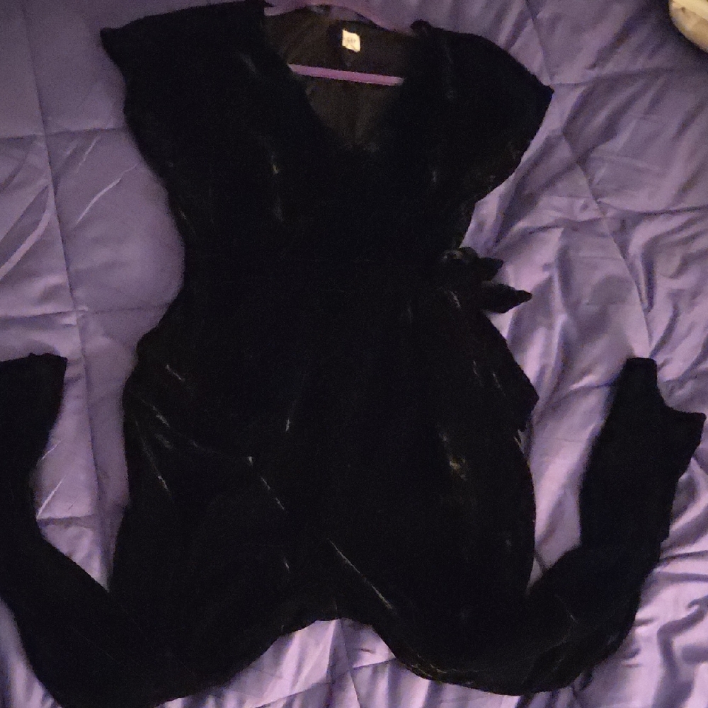 Gap Black Velvet Jumpsuit sz 10
